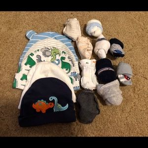 Newborn hats, socks, and mittens